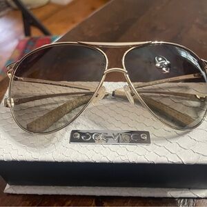 Gold Aviator Sunglasses with Gradient Lenses